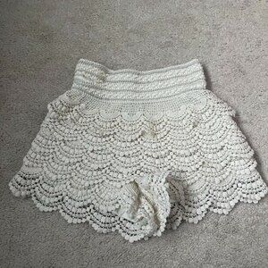 Wet Seal Women's White/Cream Shorts